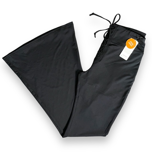 Black Lace Up Flared Leggings Pants - Picture 4 of 10